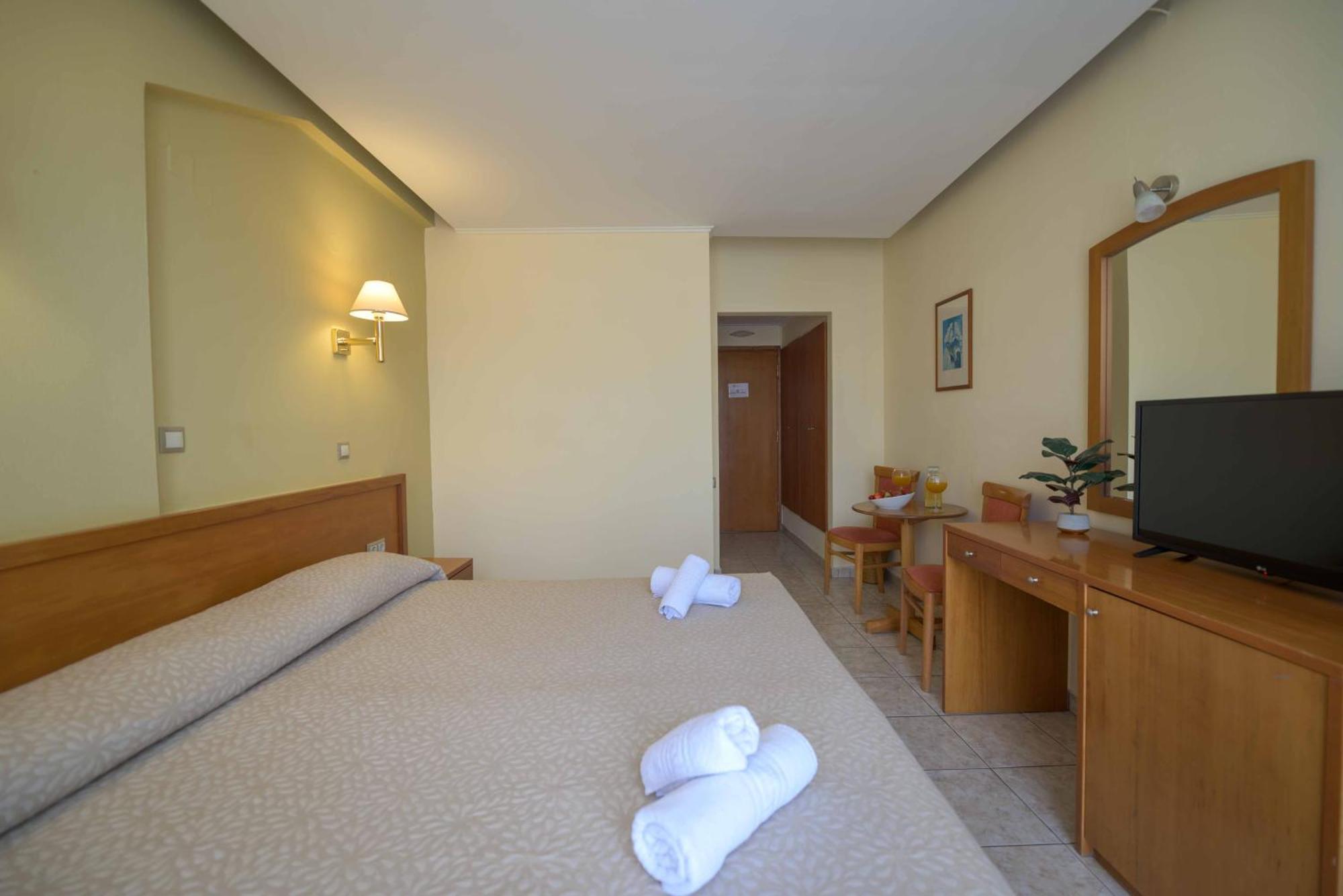 Neda Hotel Ancient Olympia Ngoại thất bức ảnh