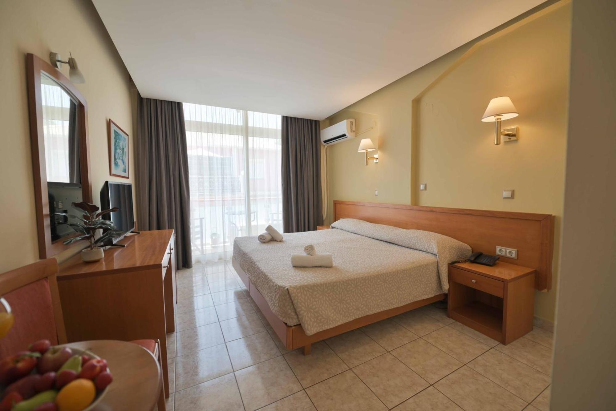Neda Hotel Ancient Olympia Ngoại thất bức ảnh